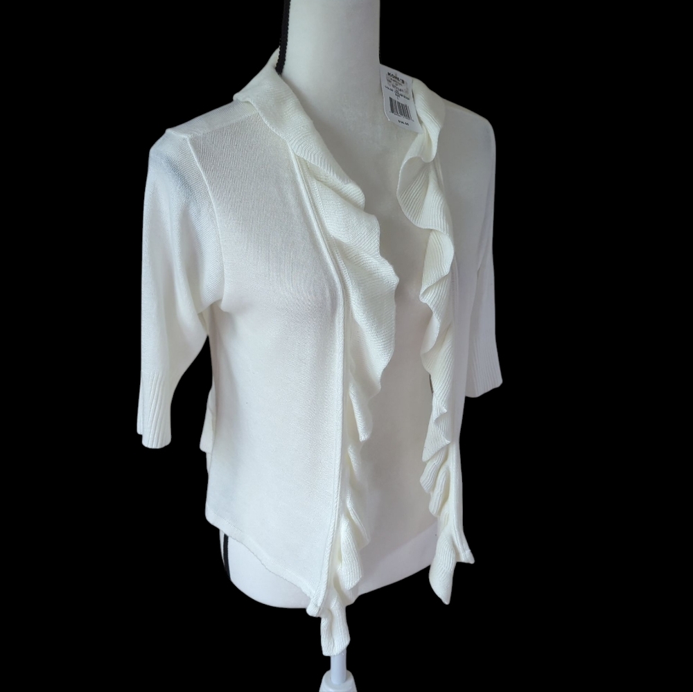 NWT It's Our Time Acrylic Ruffle Shrug Cardigan Cropped Sweater LARGE Cream Soda